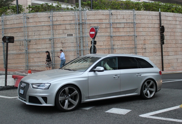 Audi RS4 Avant B8