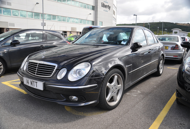 Mercedes-Benz E 55 AMG