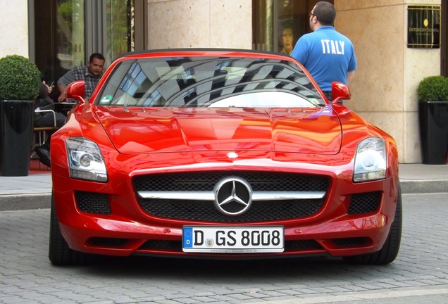 Mercedes-Benz SLS AMG Roadster