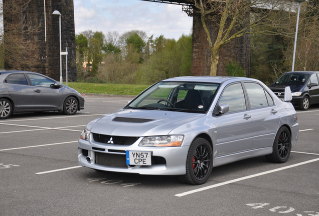 Mitsubishi Lancer Evolution IX FQ-340