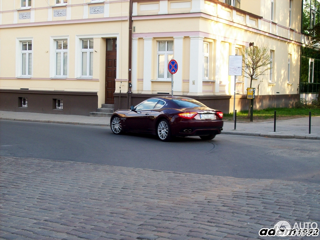 Maserati GranTurismo S Automatic