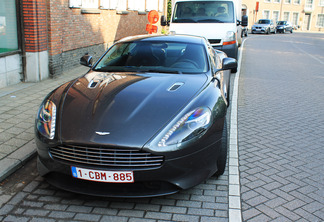 Aston Martin Virage 2011