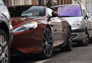 Aston Martin Virage Volante 2011