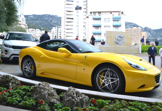 Ferrari California