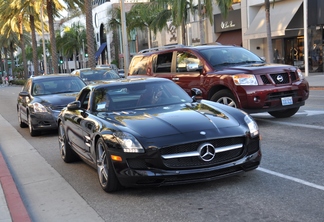 Mercedes-Benz SLS AMG