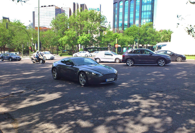 Aston Martin V8 Vantage