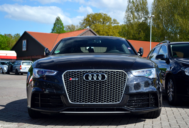 Audi RS5 B8 2012