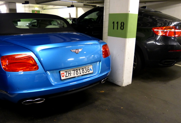 Bentley Continental GTC V8