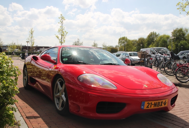 Ferrari 360 Modena