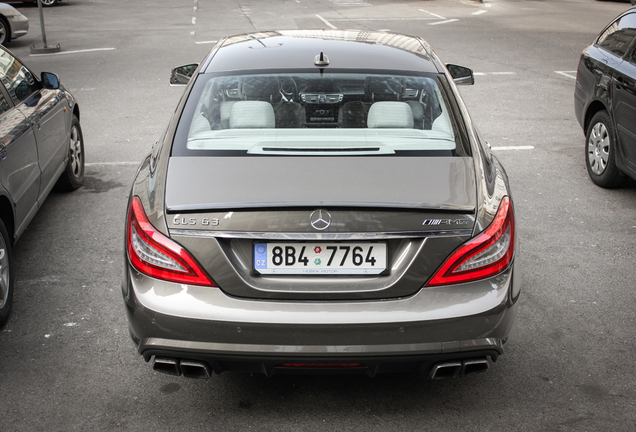 Mercedes-Benz CLS 63 AMG C218