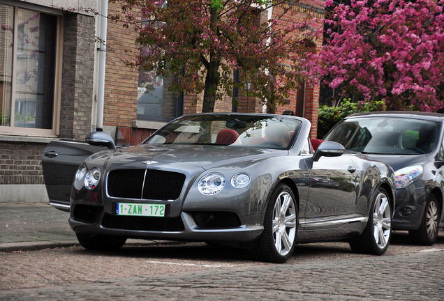 Bentley Continental GTC V8