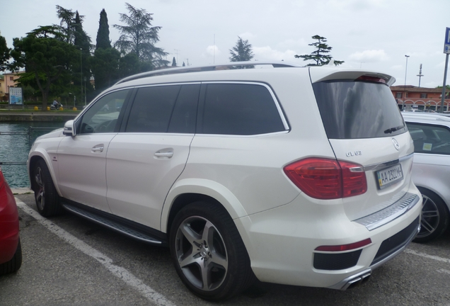 Mercedes-Benz GL 63 AMG X166