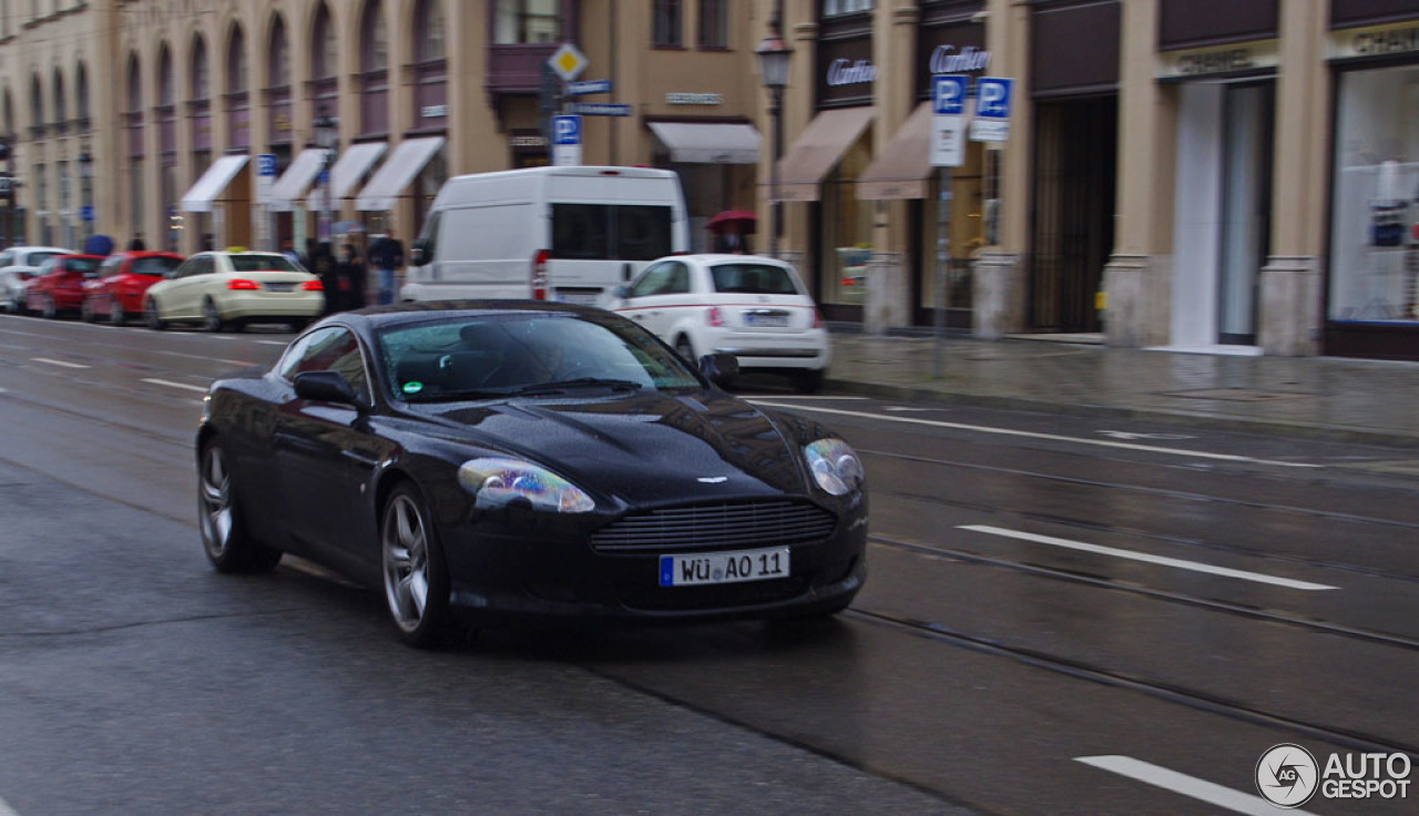 Aston Martin DB9