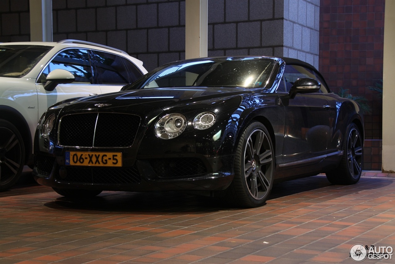 Bentley Continental GTC V8