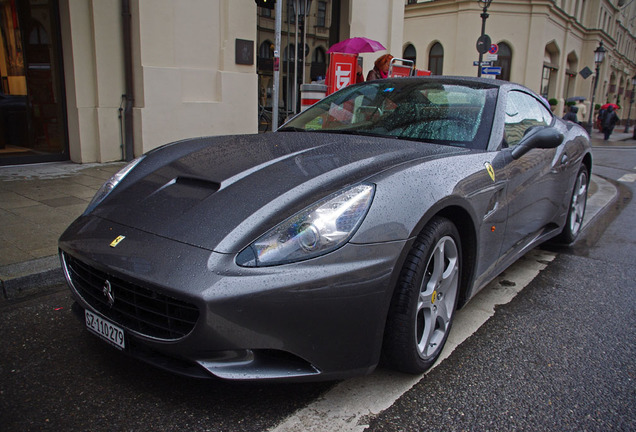 Ferrari California