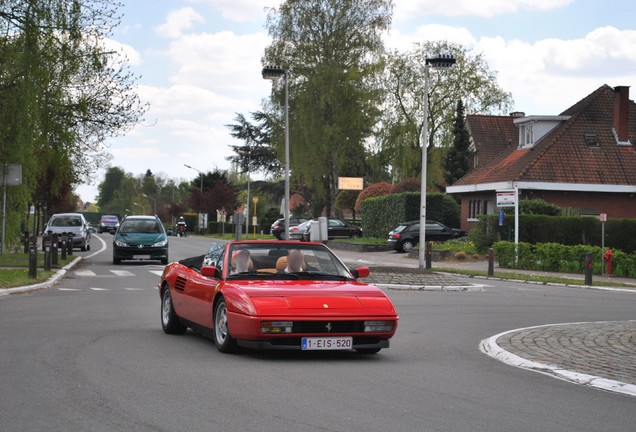 Ferrari Mondial T Cabriolet