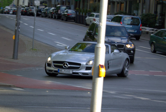 Mercedes-Benz SLS AMG Roadster