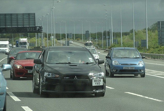 Mitsubishi Lancer Evolution X GSR FQ-300