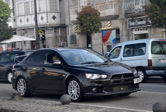 Mitsubishi Lancer Evolution X SST FQ-300