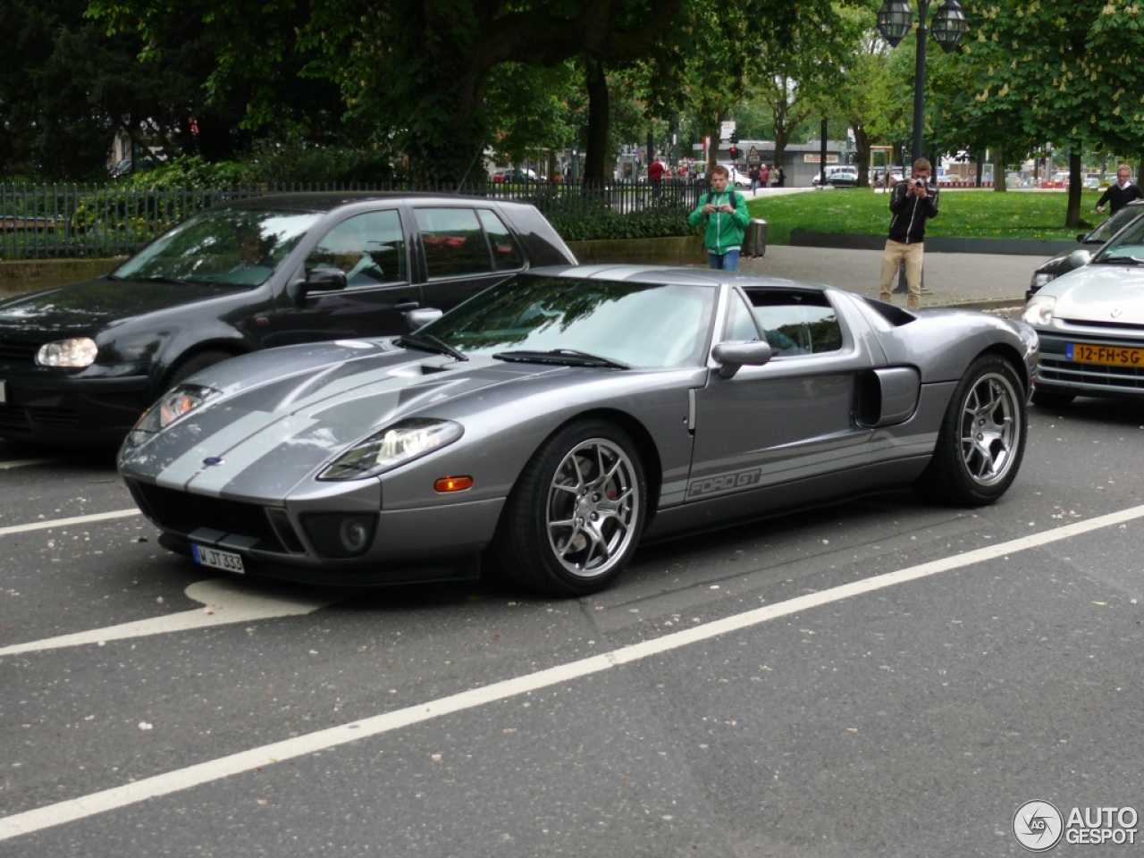 Ford GT