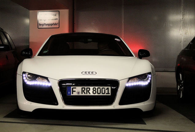 Audi R8