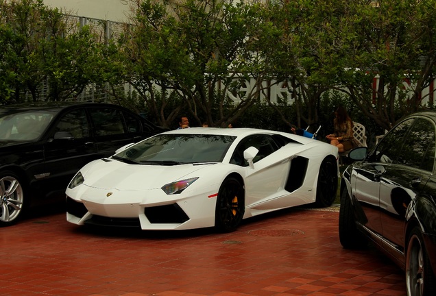 Lamborghini Aventador LP700-4