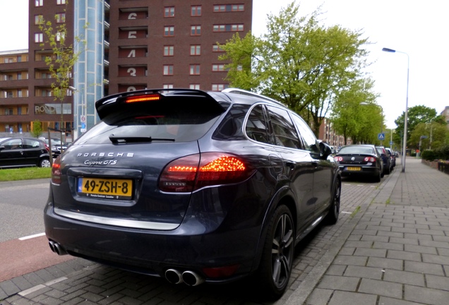 Porsche 958 Cayenne GTS