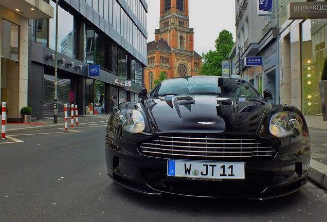 Aston Martin DBS