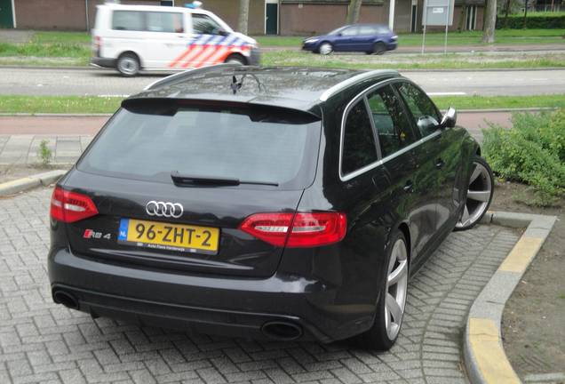 Audi RS4 Avant B8