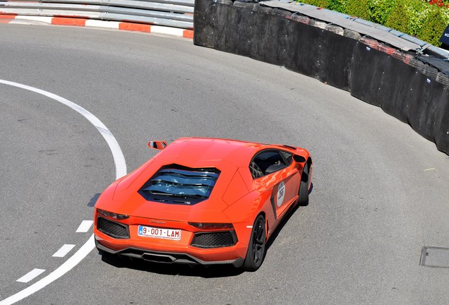 Lamborghini Aventador LP700-4