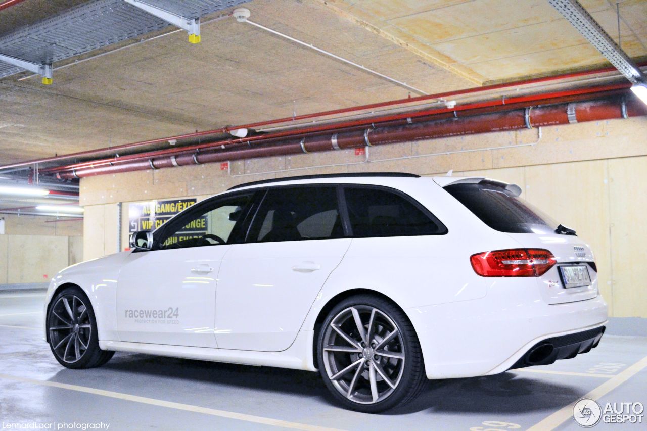 Audi RS4 Avant B8