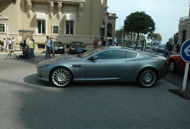 Aston Martin DB9