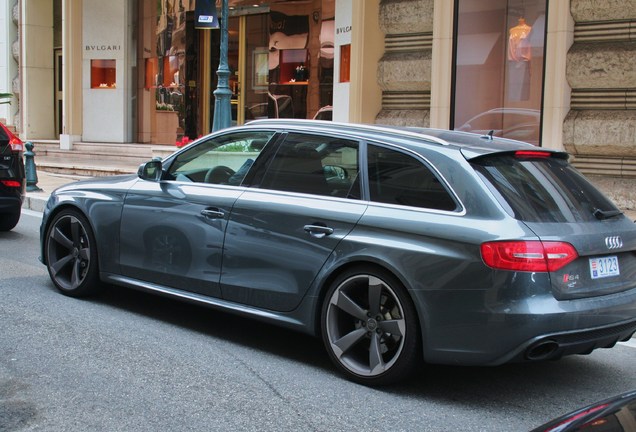 Audi RS4 Avant B8