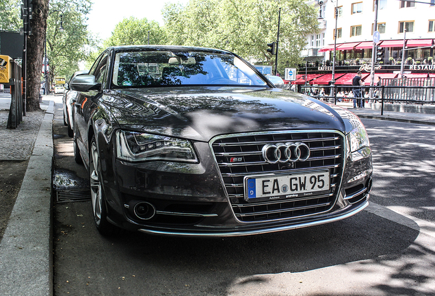 Audi S8 D4