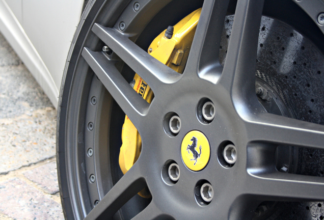 Ferrari California Novitec Rosso