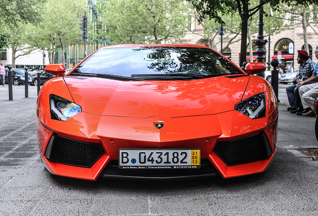 Lamborghini Aventador LP700-4