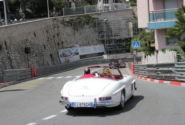 Mercedes-Benz 300SL Roadster