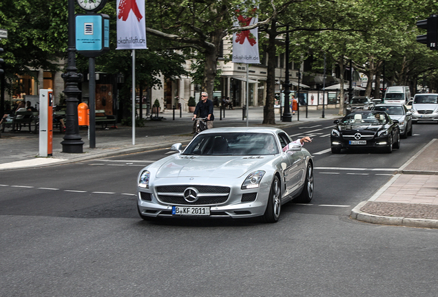 Mercedes-Benz SLS AMG