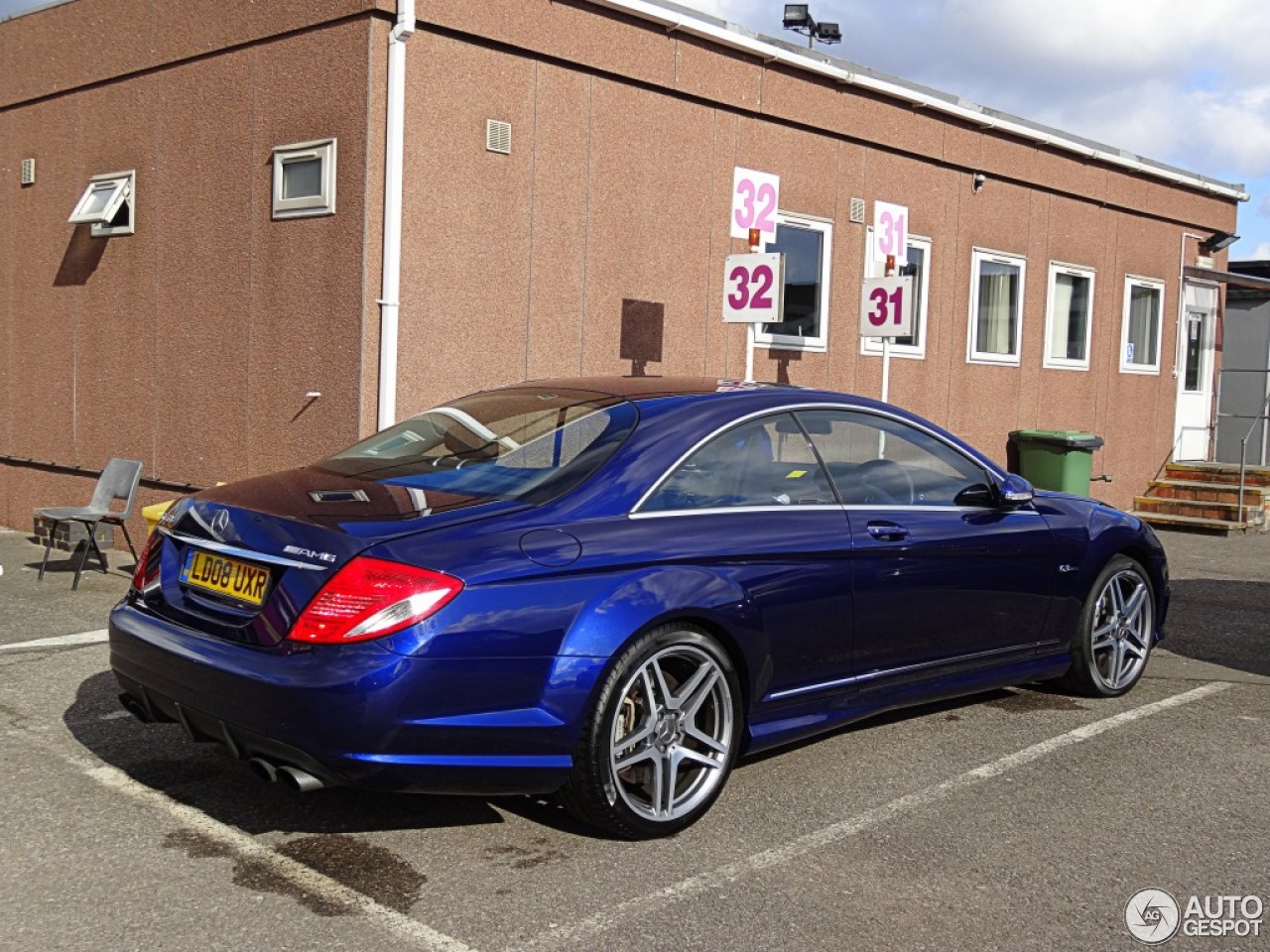 Mercedes-Benz CL 63 AMG C216