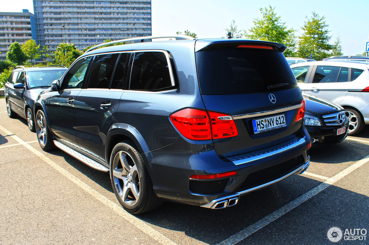 Mercedes-Benz GL 63 AMG X166