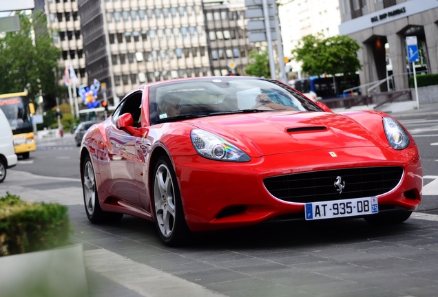 Ferrari California