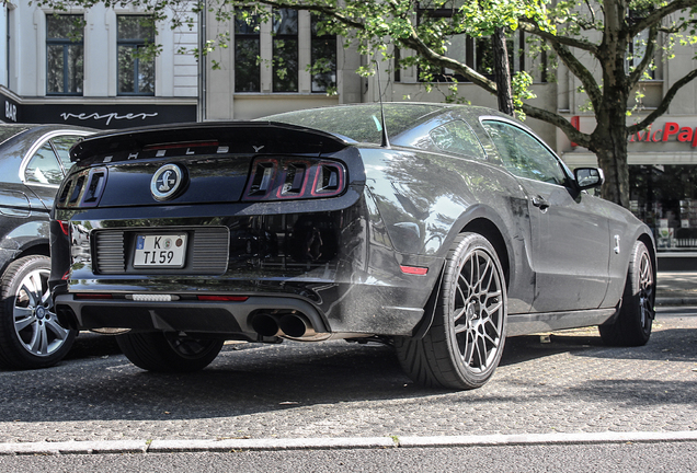 Ford Mustang Shelby GT500 2013