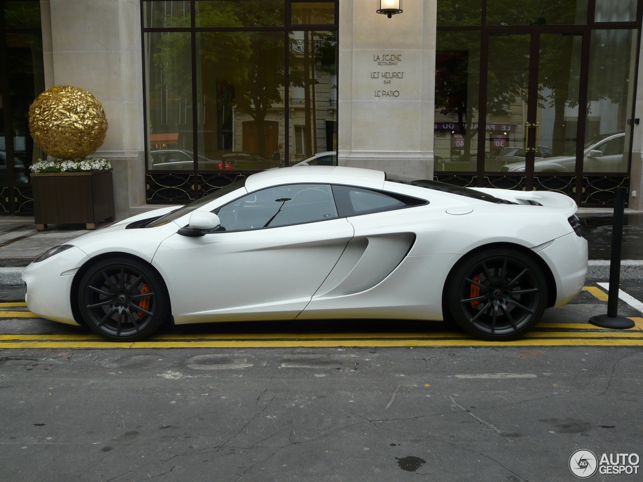 McLaren 12C