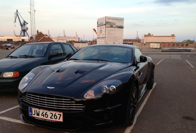 Aston Martin DBS