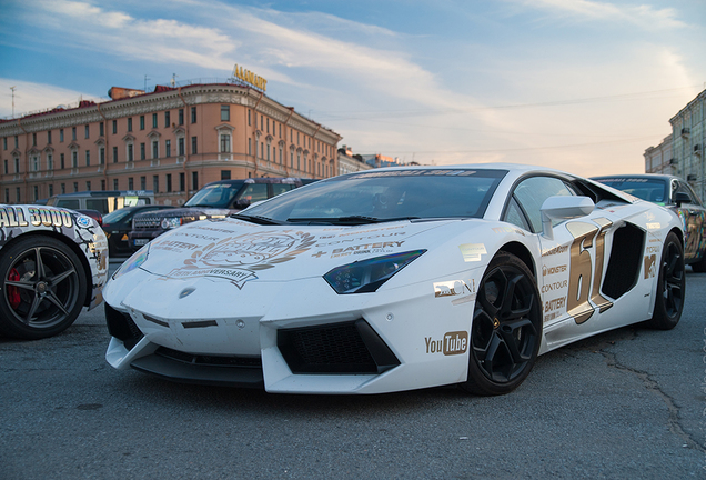 Lamborghini Aventador LP700-4