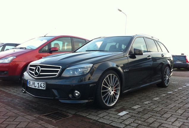 Mercedes-Benz C 63 AMG Estate