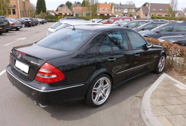 Mercedes-Benz E 55 AMG