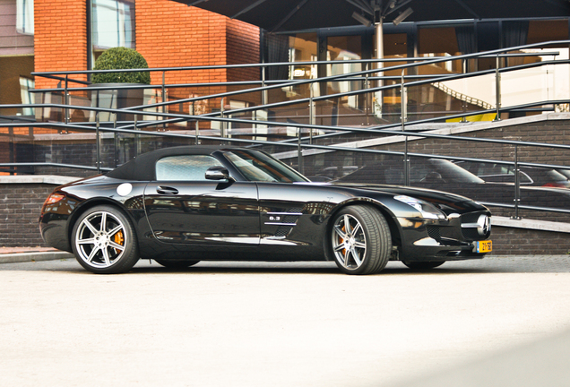 Mercedes-Benz SLS AMG Roadster