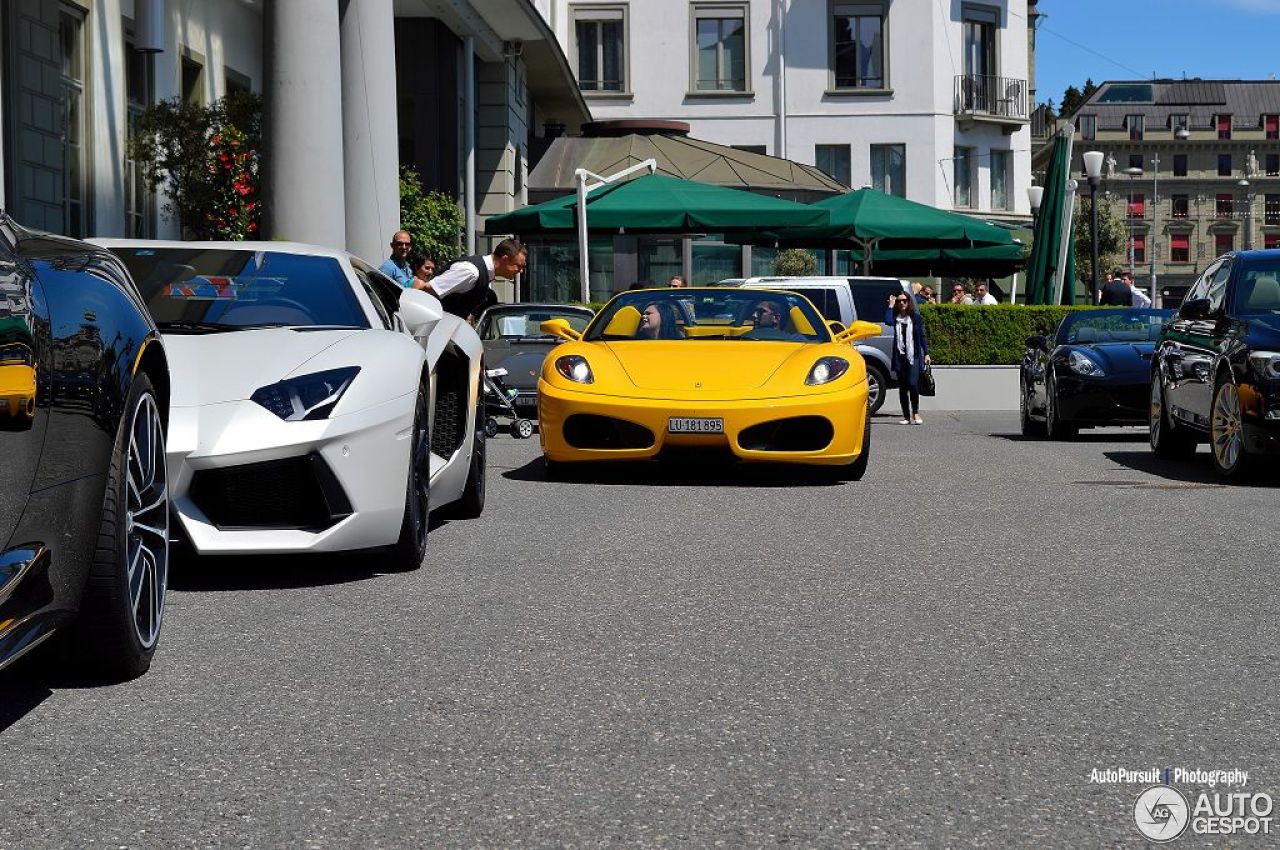 Lamborghini Aventador LP700-4