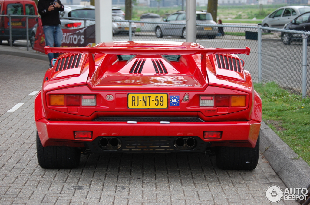 Lamborghini Countach 25th Anniversary